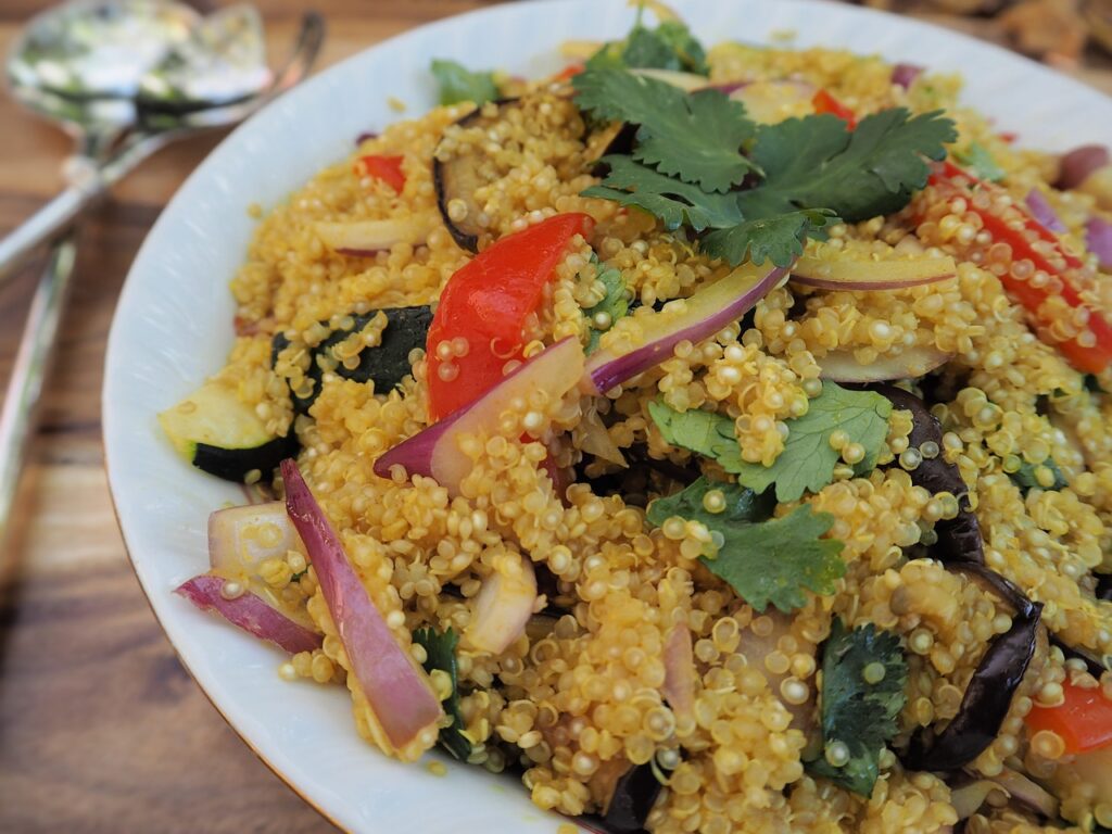 salad, quinoa salad, quinoa-1250016.jpg